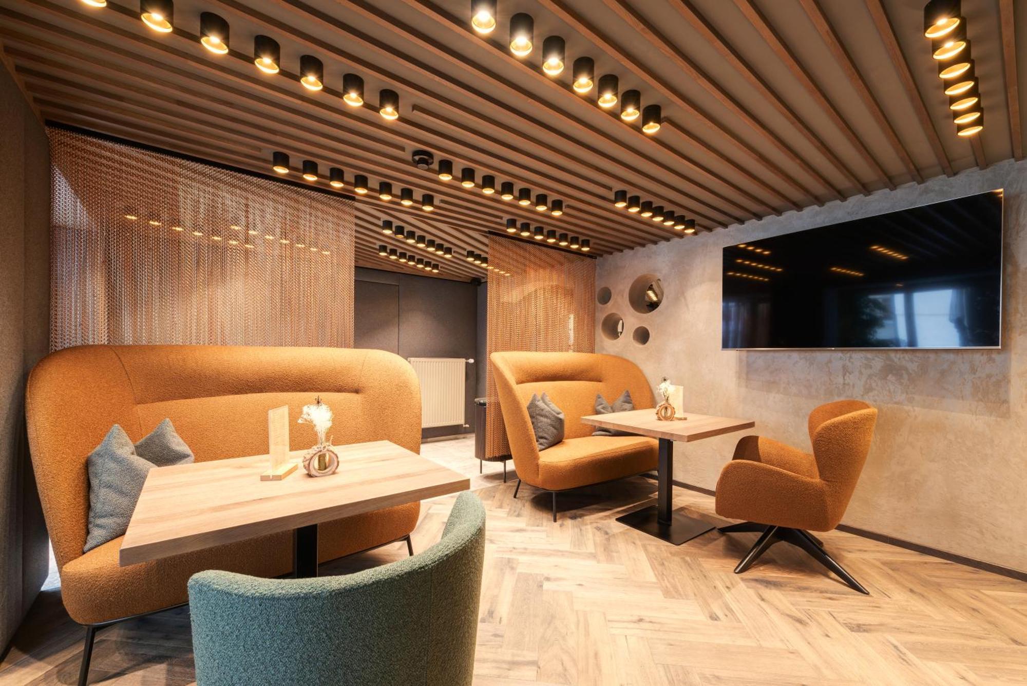 סי Hotel Enzian Paznaun מראה חיצוני תמונה